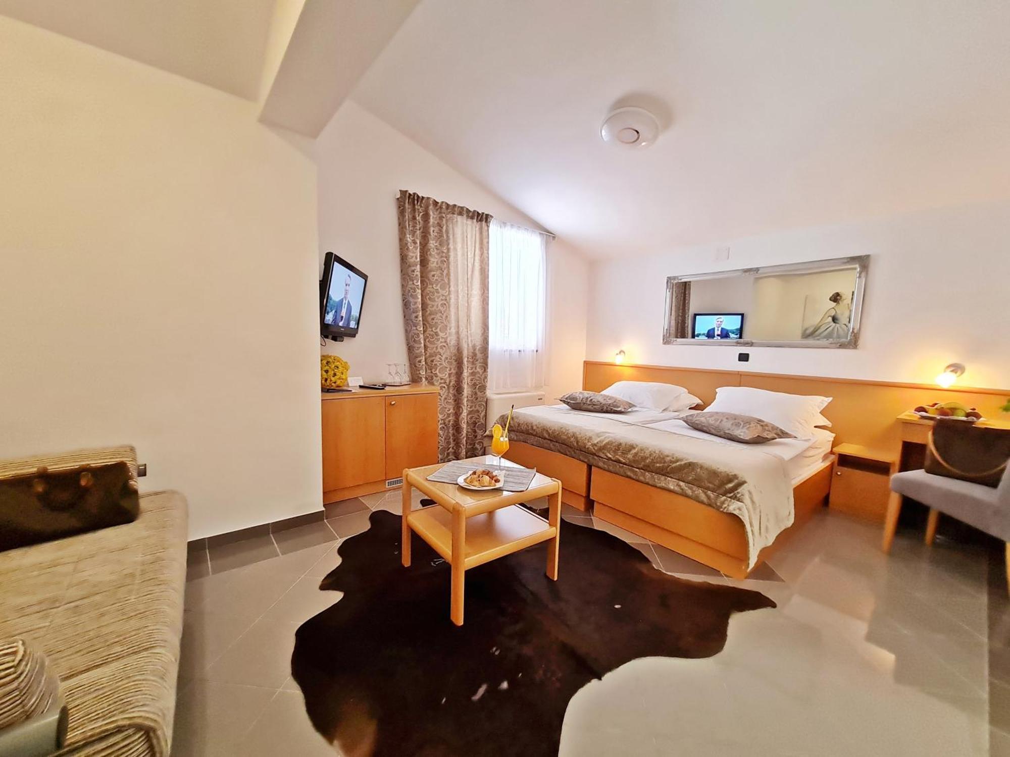 Hotel Sunce ポドストラナ 部屋 写真
